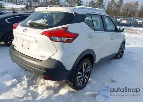 2018 Nissan Kicks Sv z USA, uszkodzony, nr VIN 3N1CP5CU7JL514505